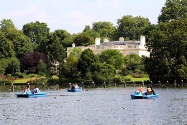The Holme - In the Park