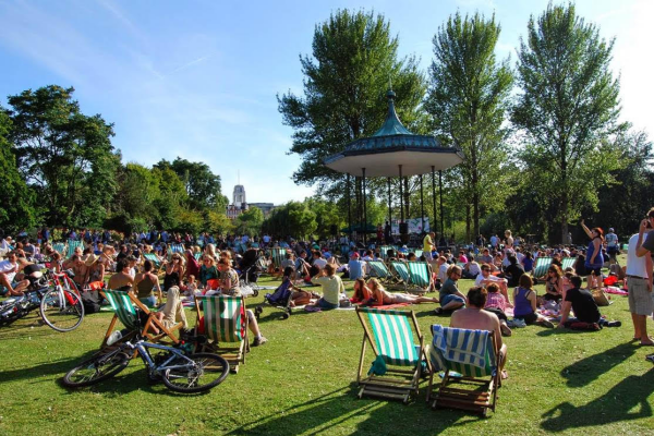 Volunteering - Bandstand